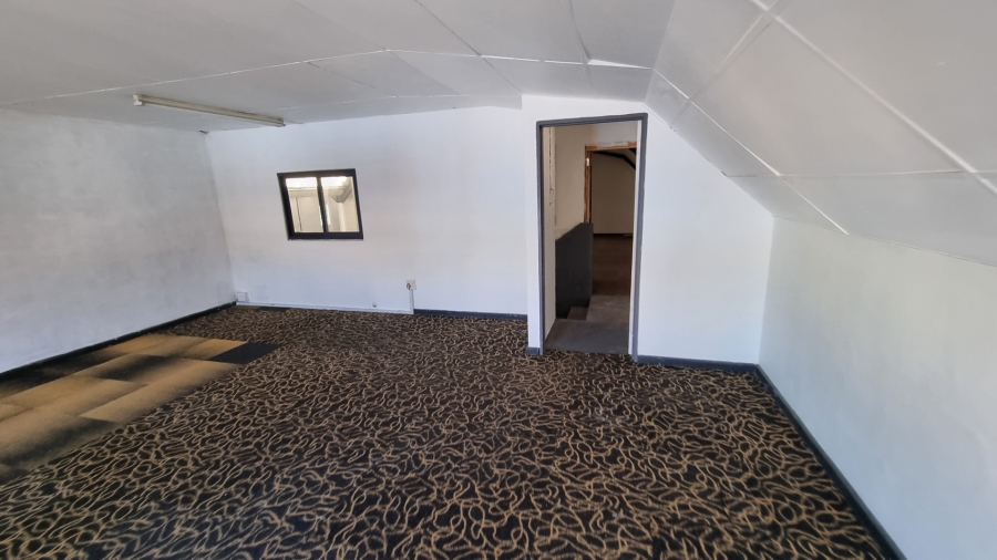 To Let commercial Property for Rent in Woodstock Western Cape